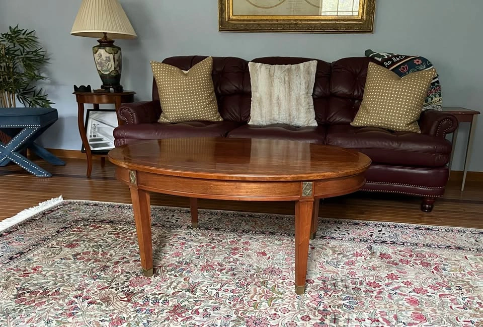 Stickley Directoire Oval Cocktail Table – Model 7972 – Cherry wi - photo 2