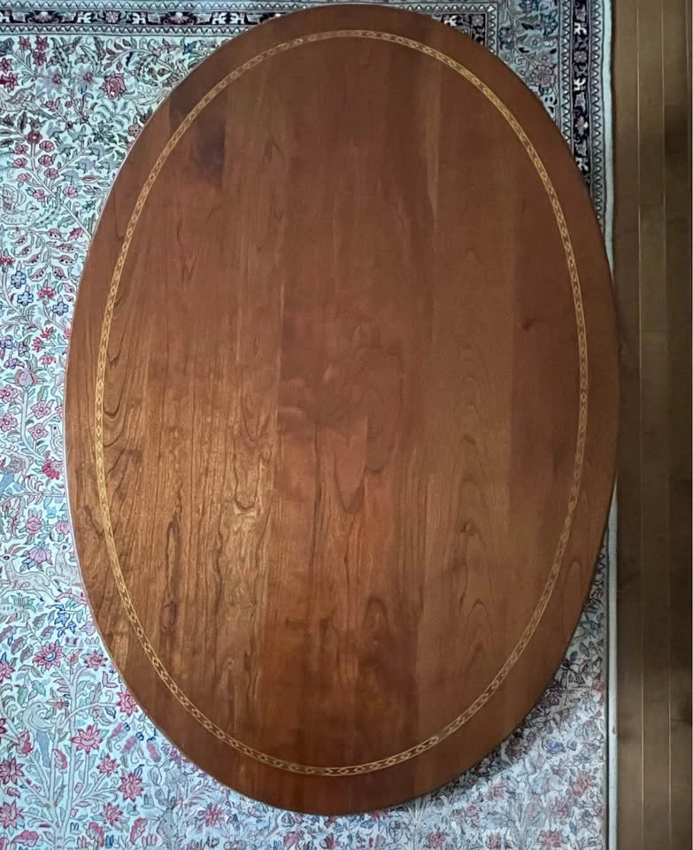 Stickley Directoire Oval Cocktail Table – Model 7972 – Cherry wi - photo 4
