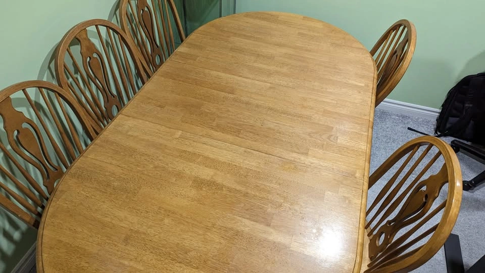 Solid Wood 6-Chair Dining Set - Excellent Condition - photo 4