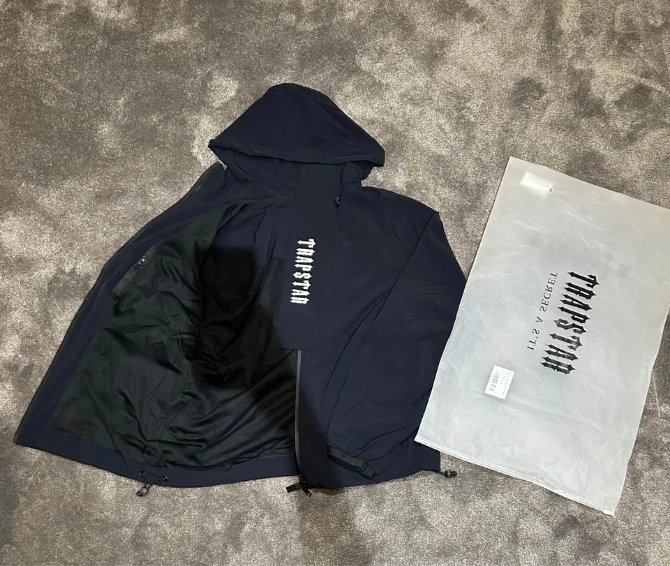 Trapstar Windbreaker - photo 3
