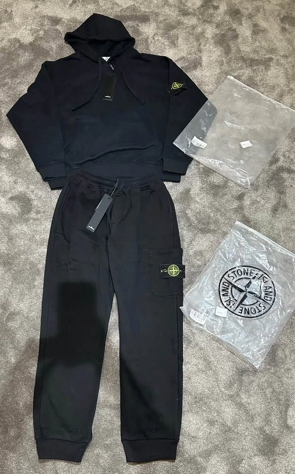 Stone Island Hoodie - photo 3