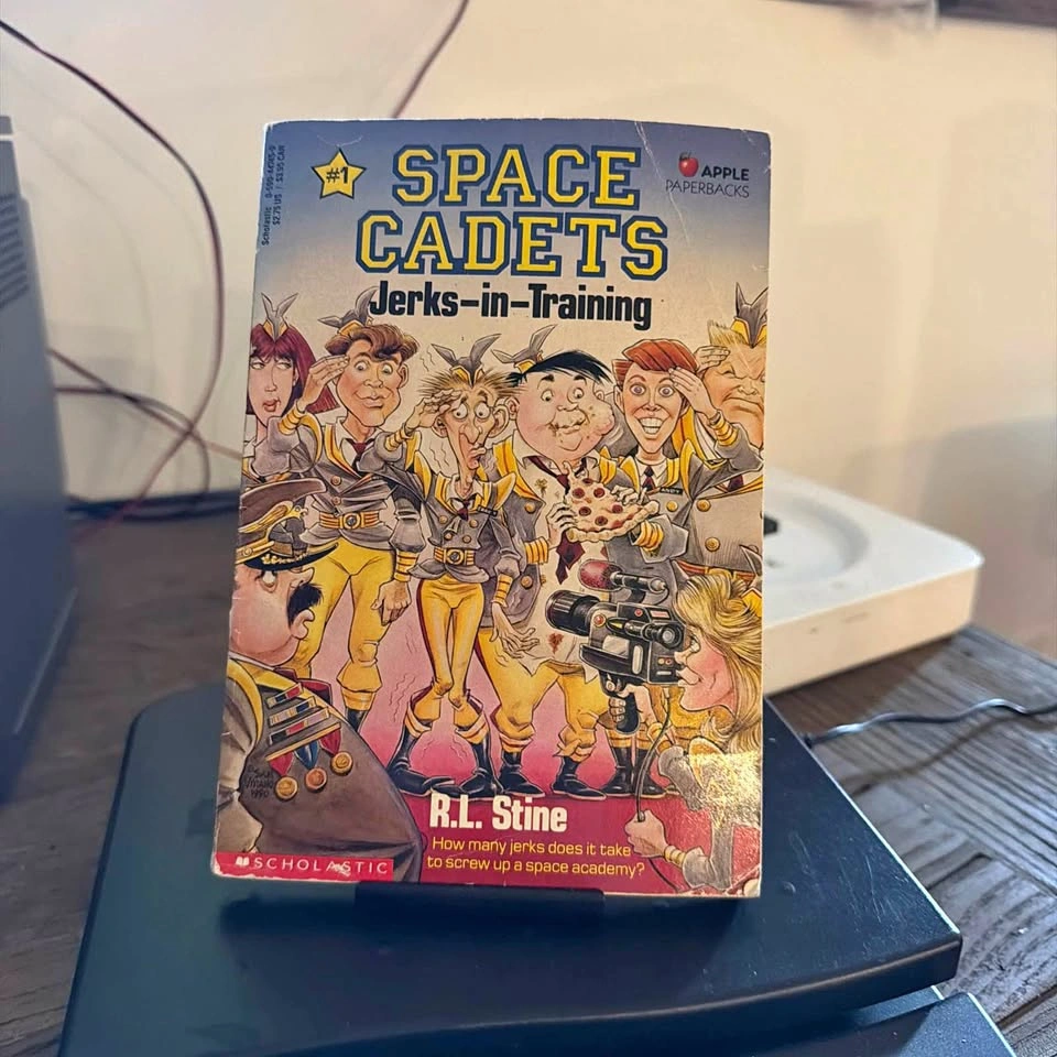 Space Cadets Jerks-in-Training #1 R.L. STINE