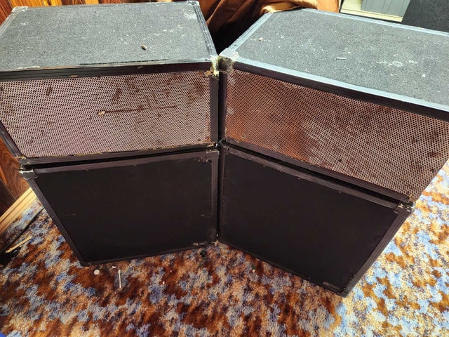 Vintage Audio Sphere Research Monitor 18L Speakers