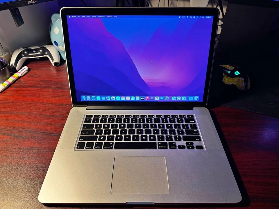 MacBook Pro (15-inch, Mid 2015)