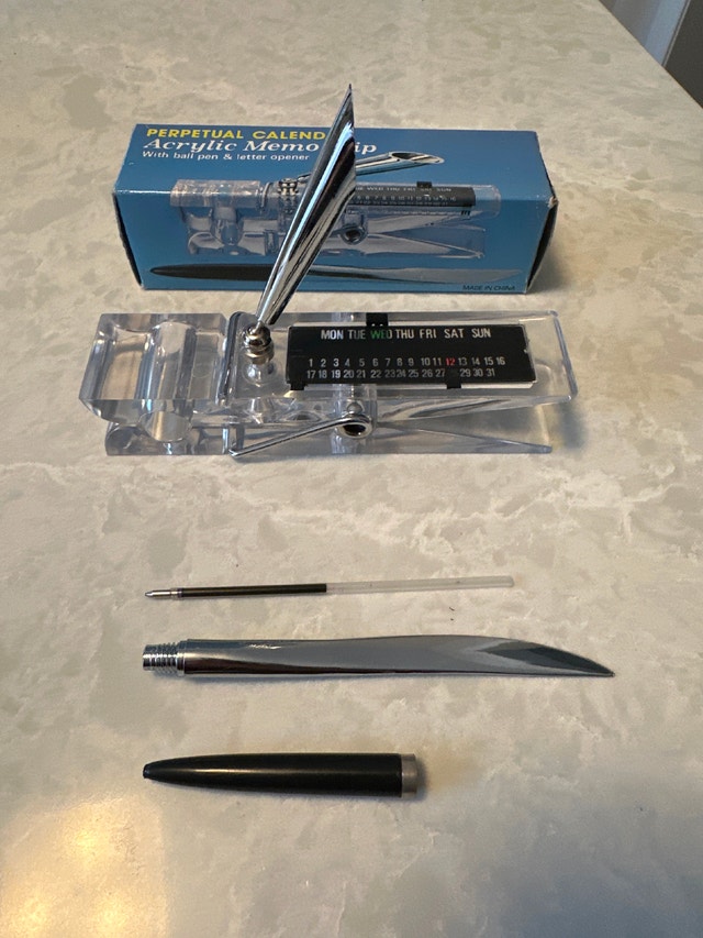 Perpetual Calendar Acrylic Memo Clip, ball pen & letter opener - photo 3