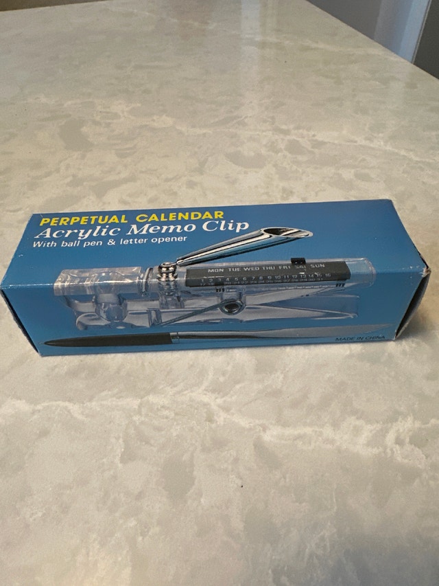 Perpetual Calendar Acrylic Memo Clip, ball pen & letter opener - photo 5