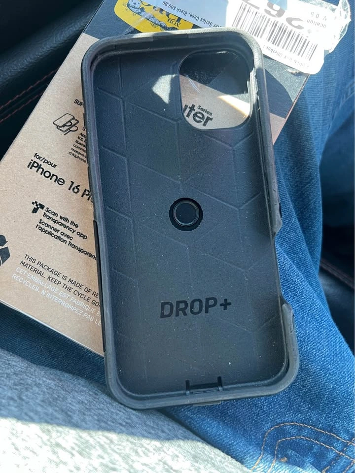 OtterBox iPhone 16 Plus Commuter Case w/ MagSafe NEW - photo 2