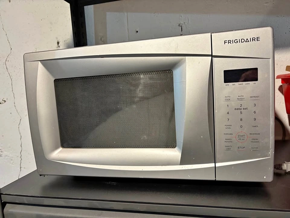 Frigidaire Microwave