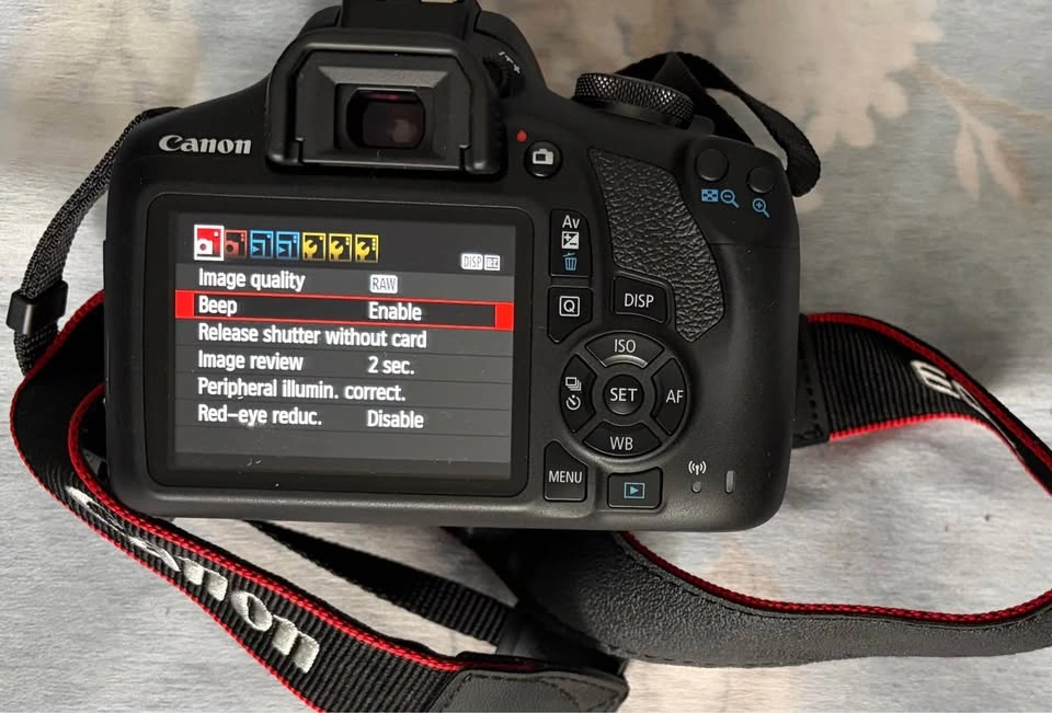 CANON REBEL T7/2000d DSLR Camera Mint Condition - photo 4