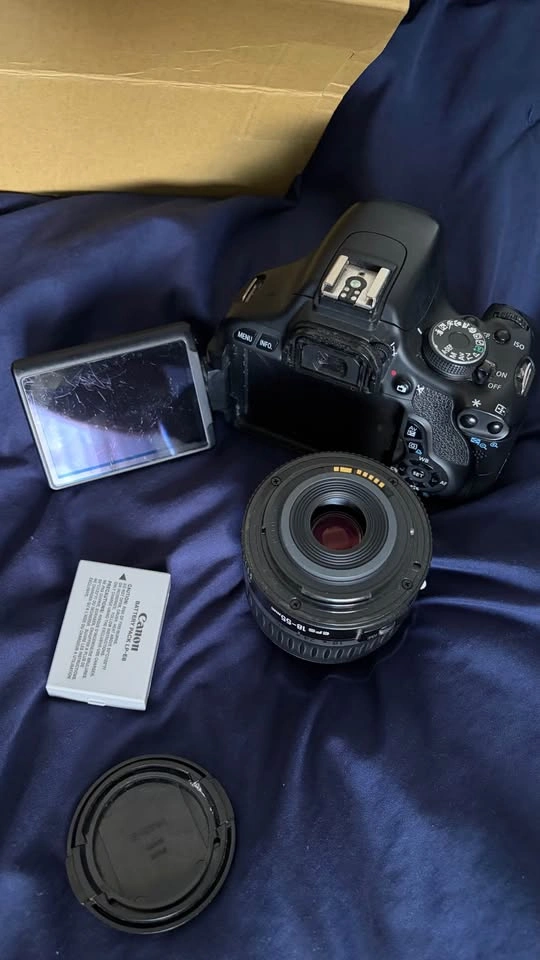 Canon Rebel T3i DSLR Beginner Camera - photo 3