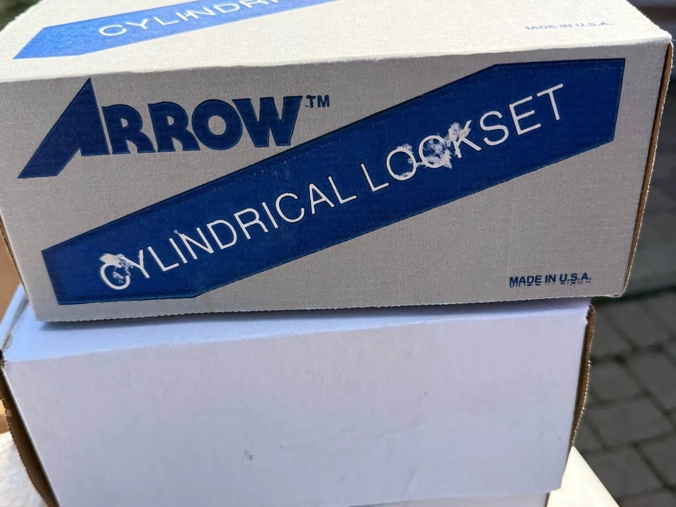 Heavy Duty - Arrow Cylindrical Lockset - photo 3