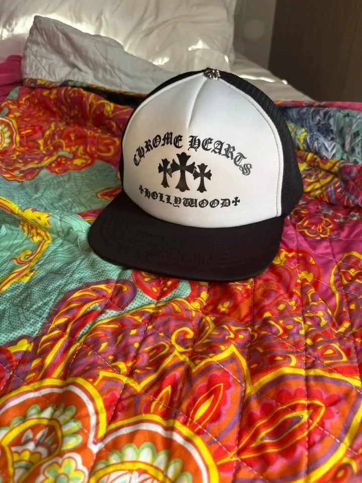 Chrome Heart White Hat - photo 2