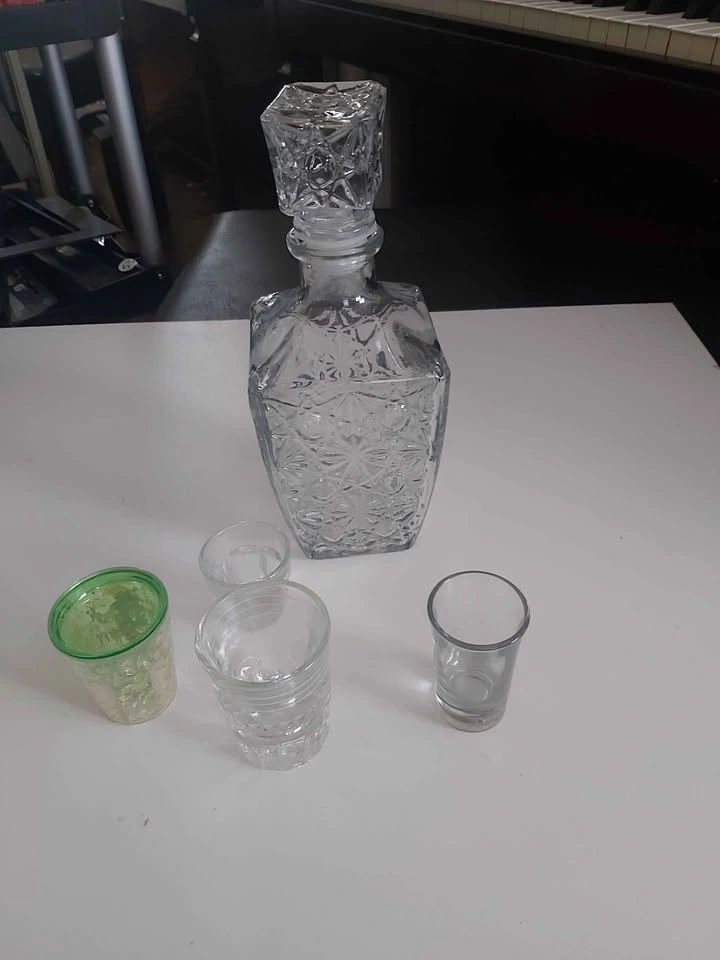 Corkscrews and Bar Items - photo 2