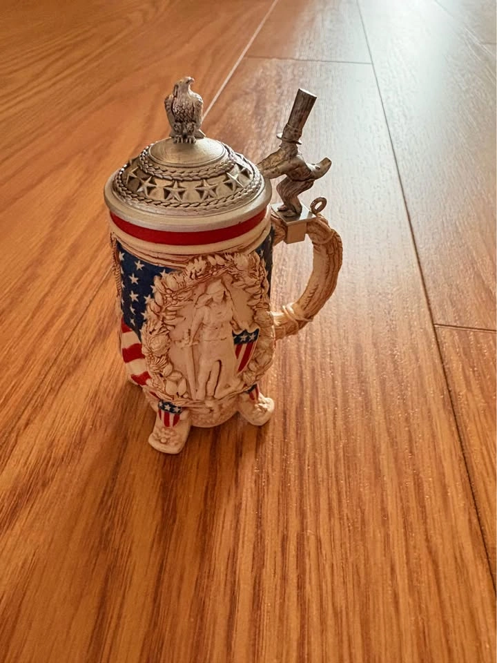 Hallmark Keepsake 2021 Beer Stein Ornament - photo 4