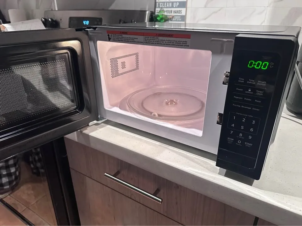 Vissani Microwave Oven - photo 4