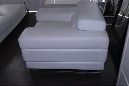 White GENUINE leather Sofa Chair - photo 4