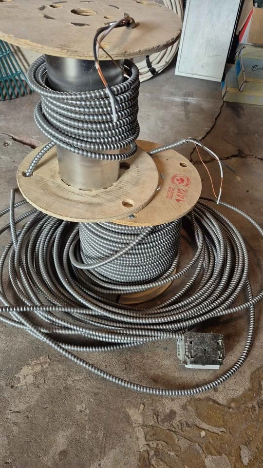 Spool of Armored Electrical Cable - photo 3