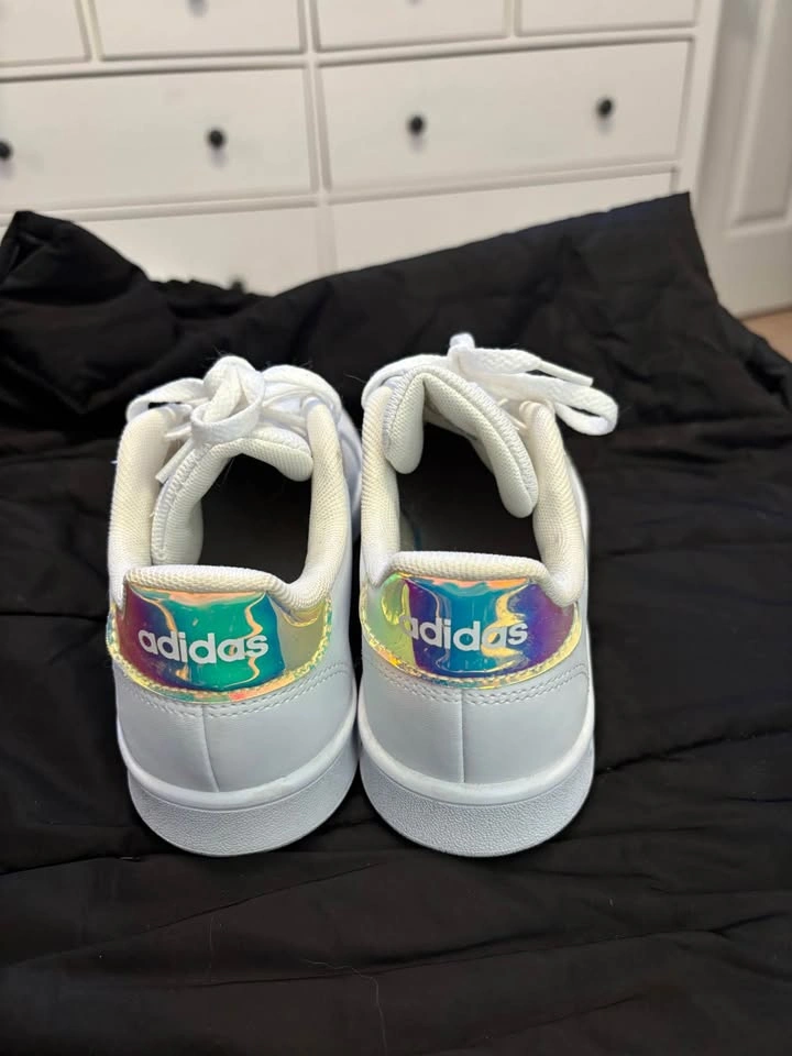 Adidas Kids Size 4 Grand Court Iridescent Stripes - photo 3
