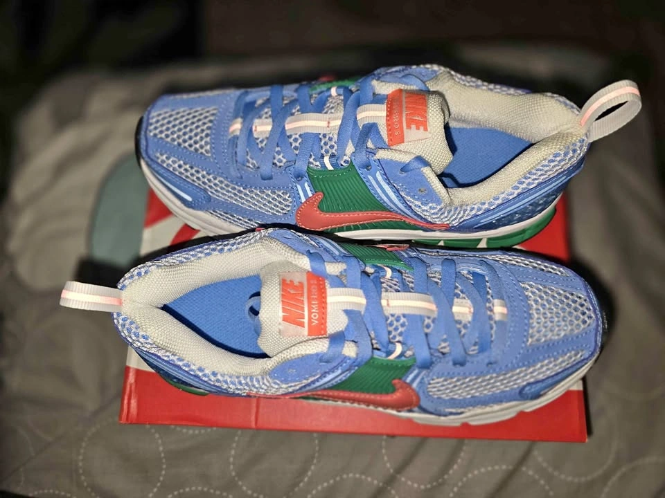 Nike Vomero 5 Big Kids Shoes Size 4.5