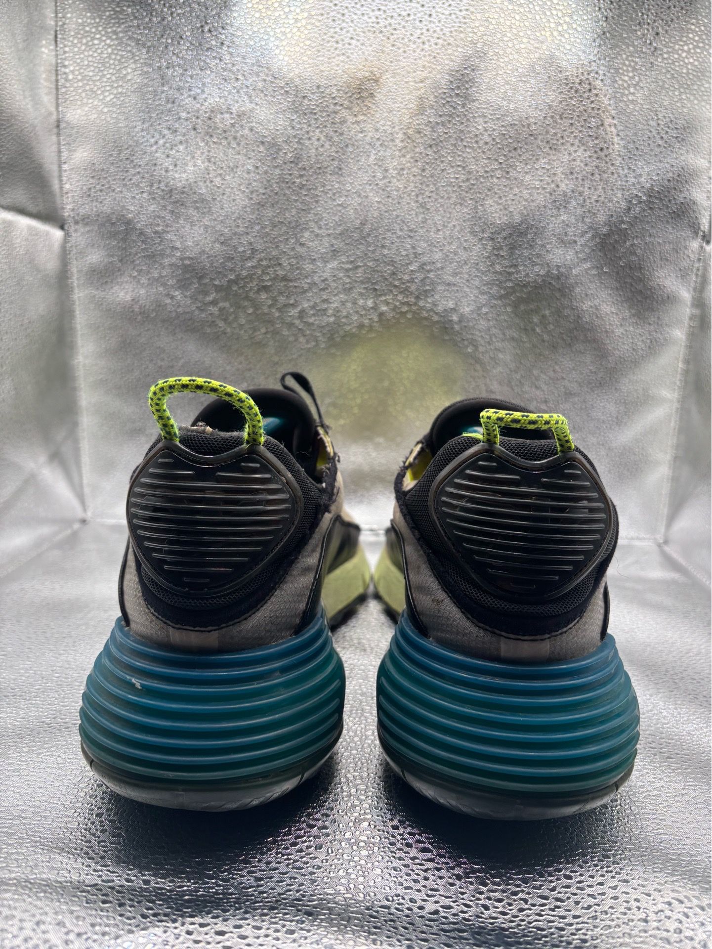 Nike Air Max 2090 Volt - photo 4