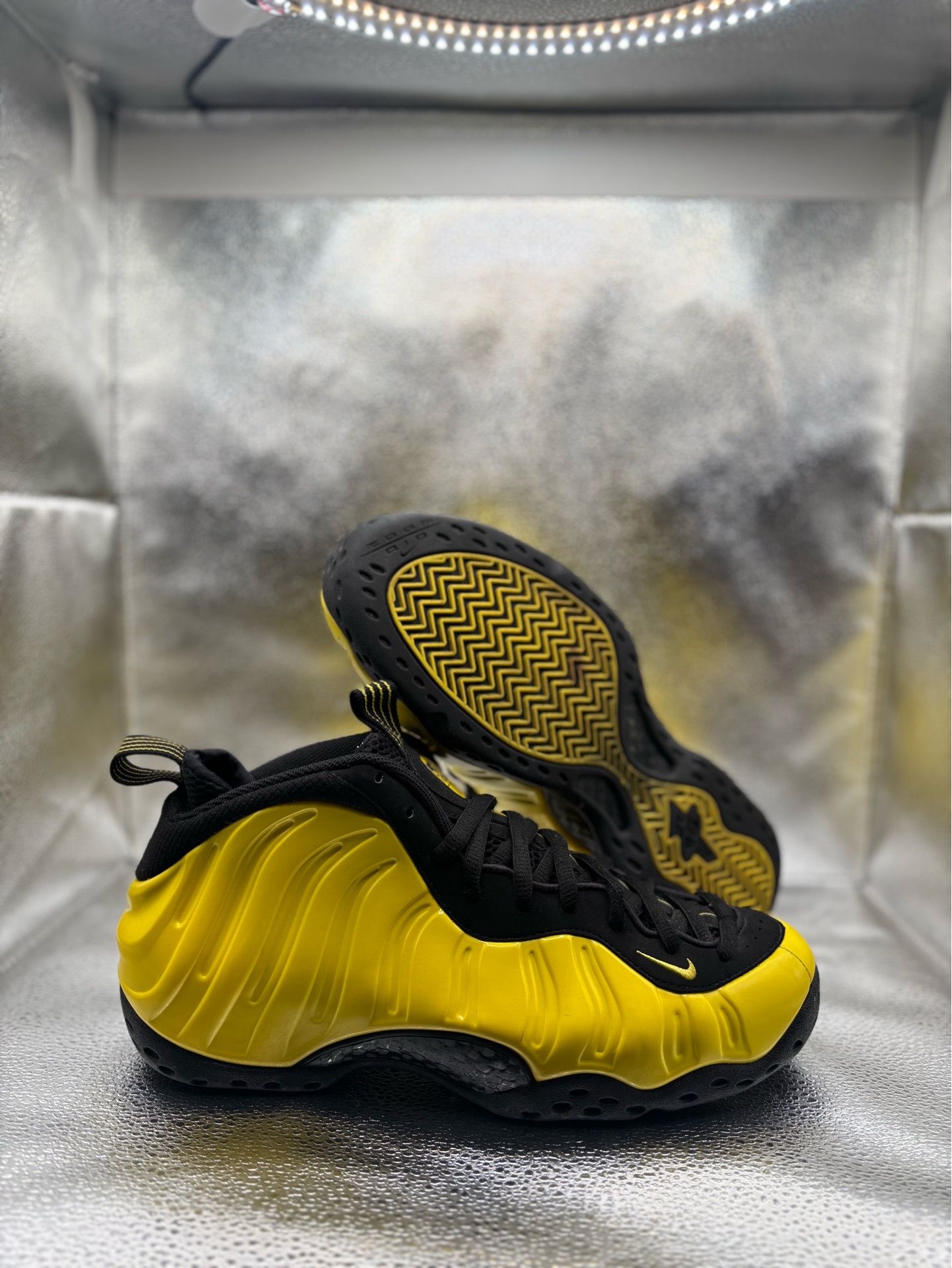 Nike Air Foamposite One Wu-Tang Optic Yellow
