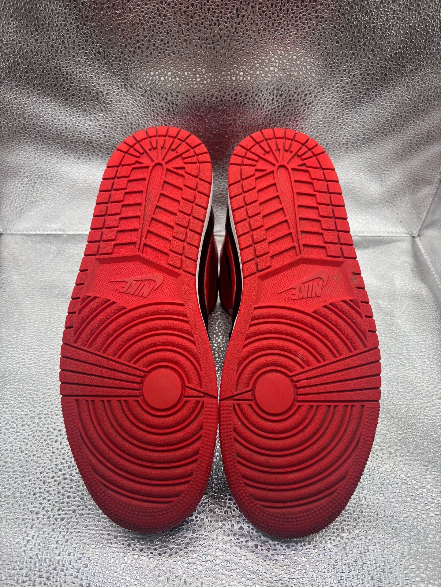 Air Jordan 1 Mid Alternate Bred 2022 - photo 3