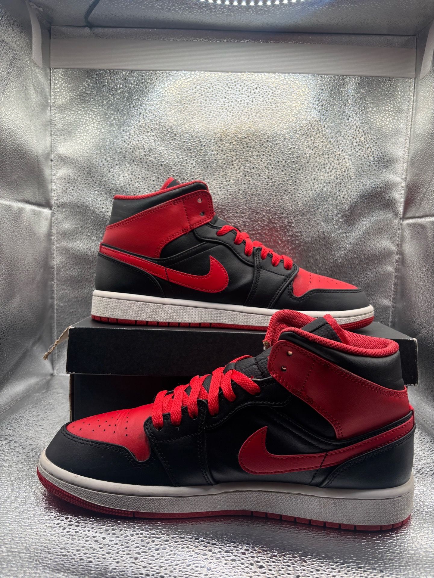 Air Jordan 1 Mid Alternate Bred 2022 - photo 5