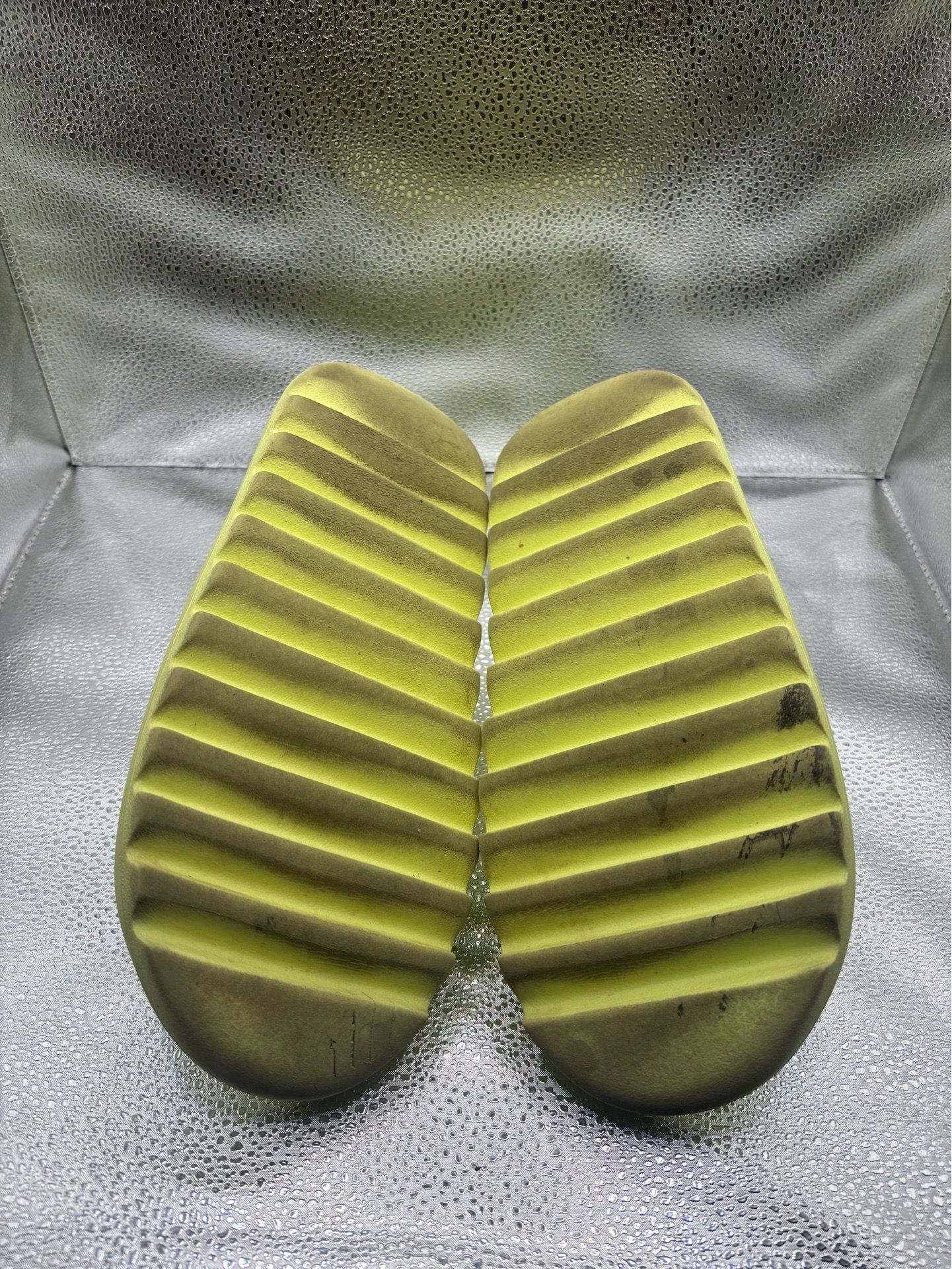 Adidas Yeezy Slide Green Glow - photo 3