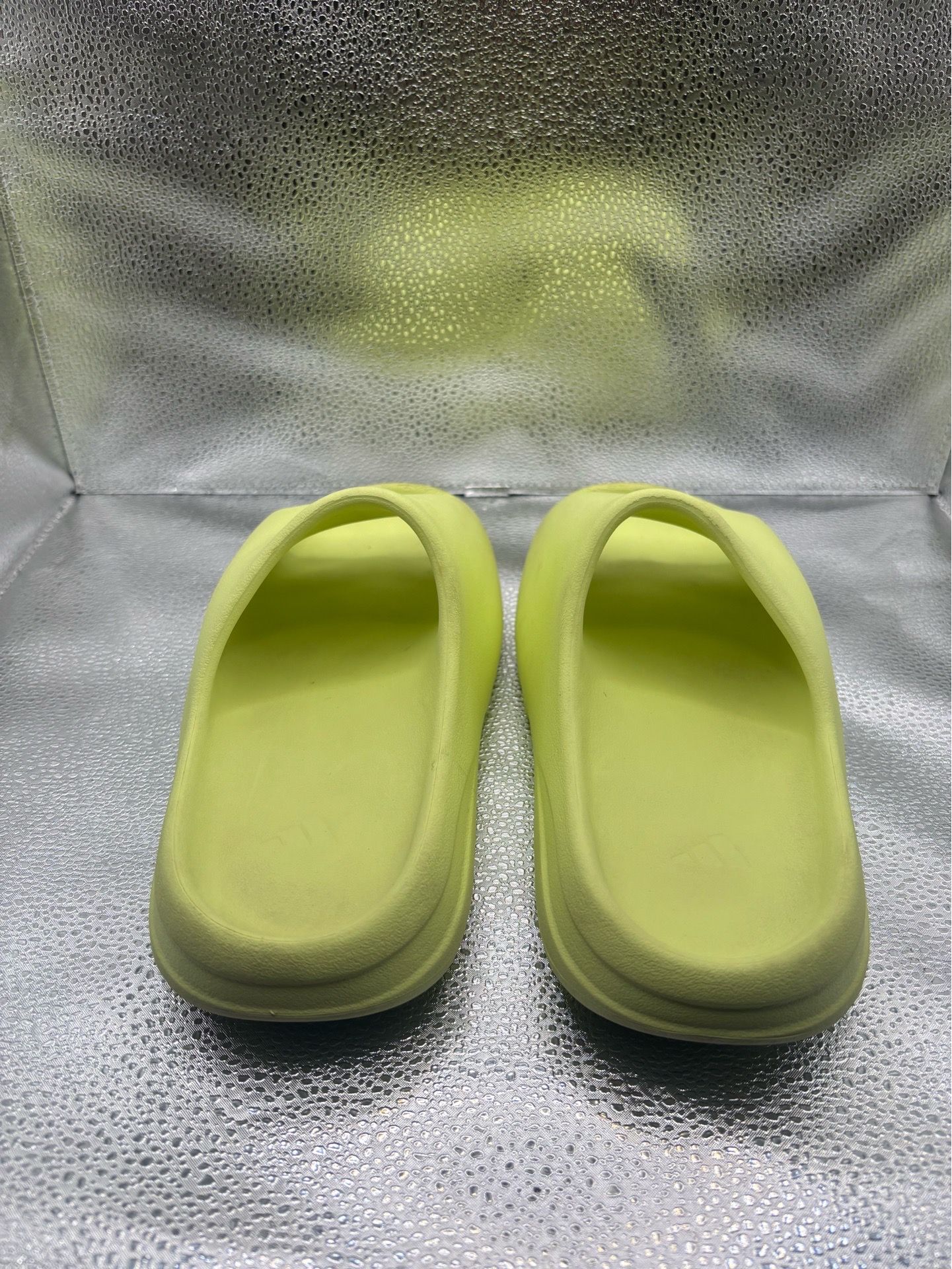 Adidas Yeezy Slide Green Glow - photo 4