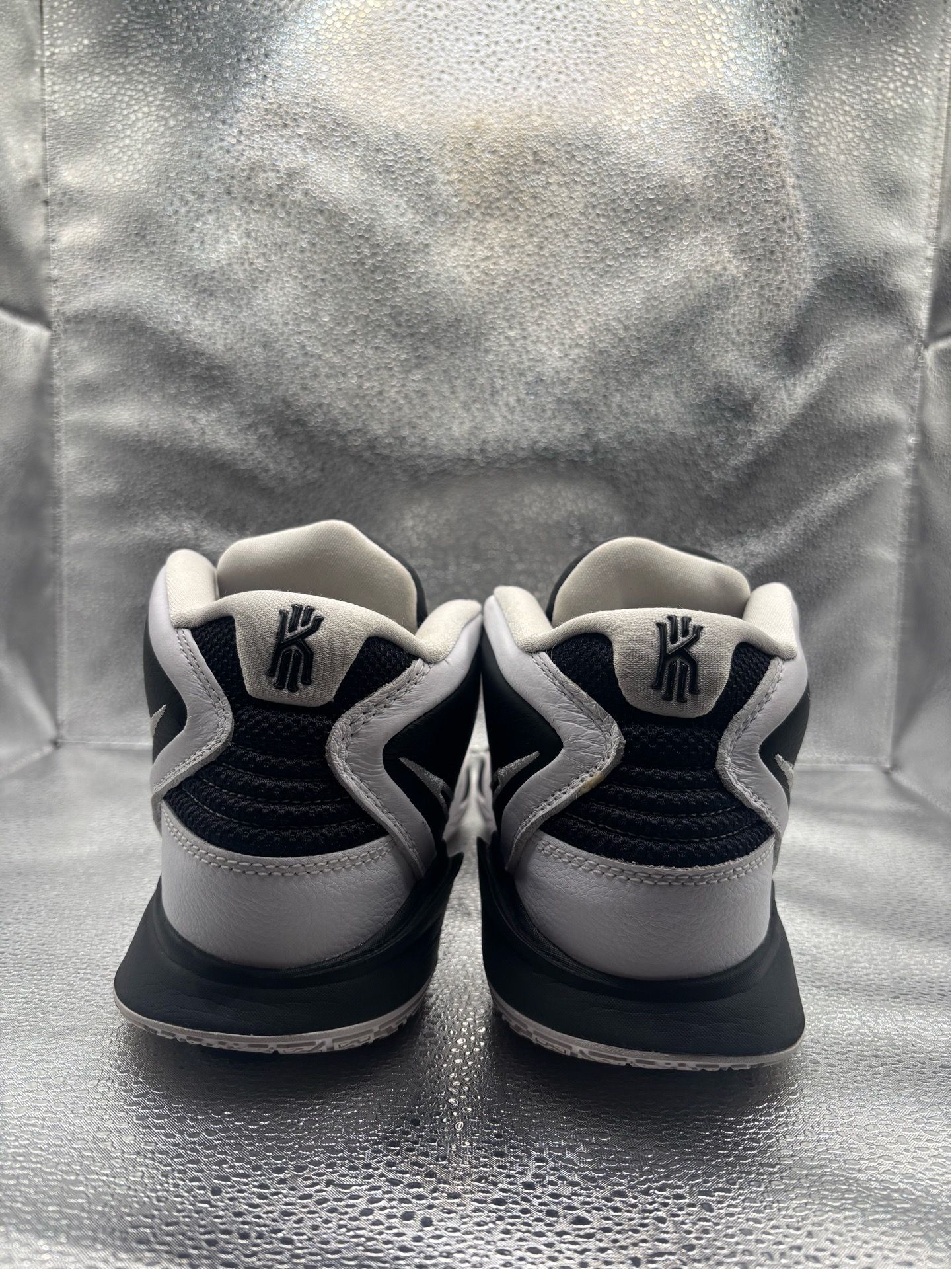 Nike Kyrie Infinity TB Black White - photo 4
