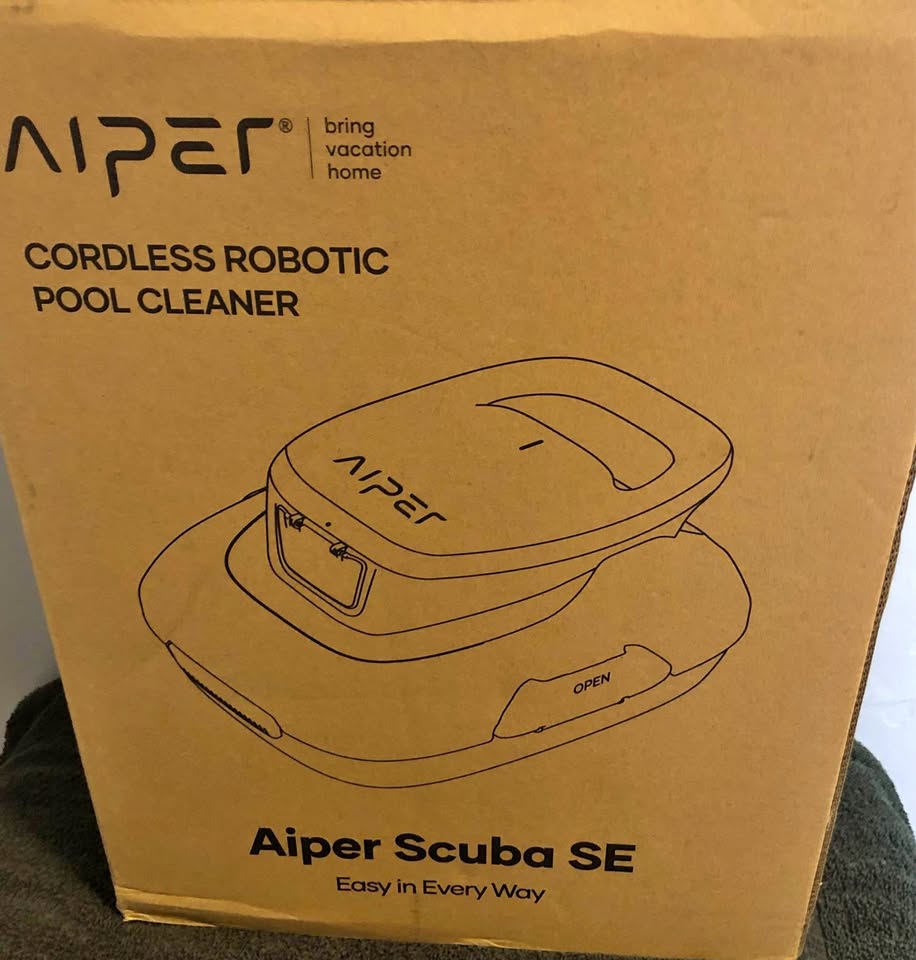 Aiper Scuba SE Cordless Pool Vacuum