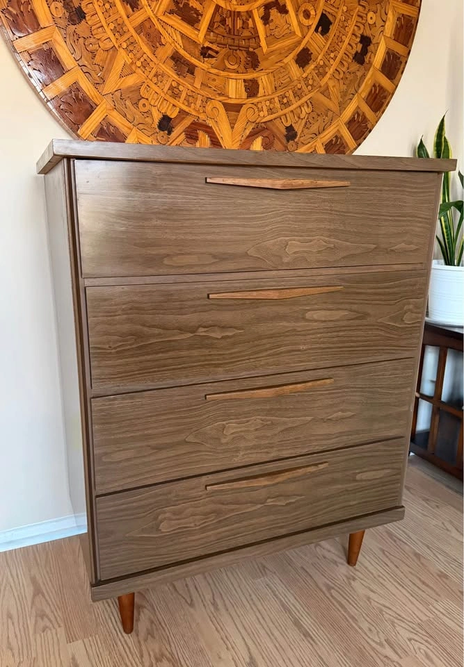Vintage Mid Century Modern Dresser - photo 2