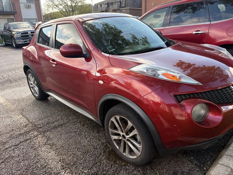 2013 Nissan JUKE S Sport Utility 4D - photo 2