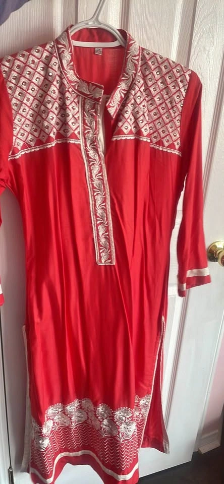 Red salwar kameez