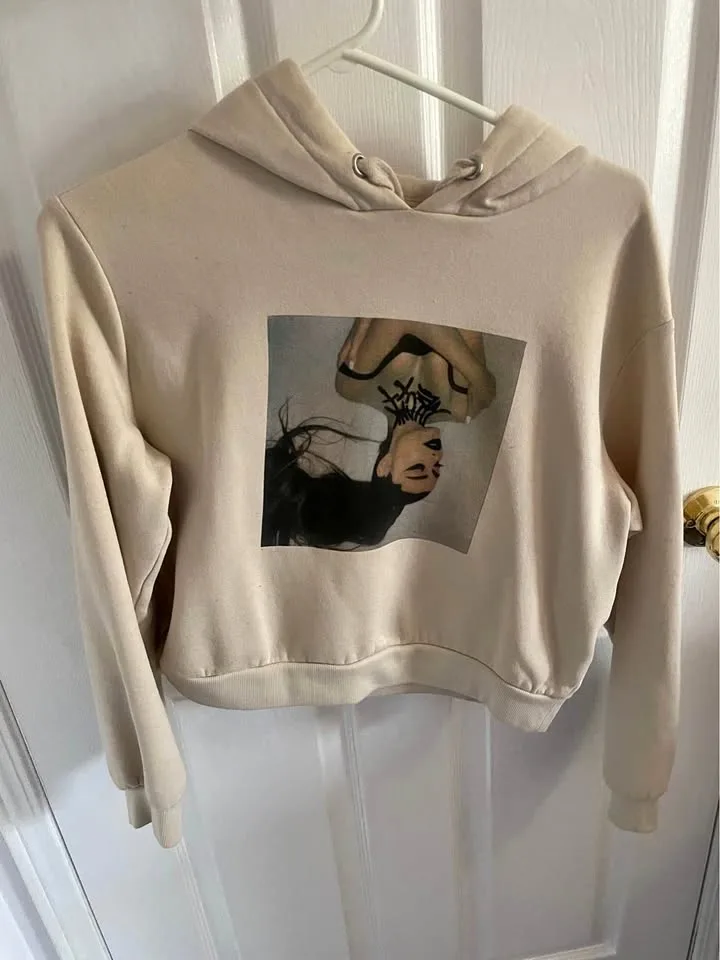Ariana Grande Cropped Hoodie