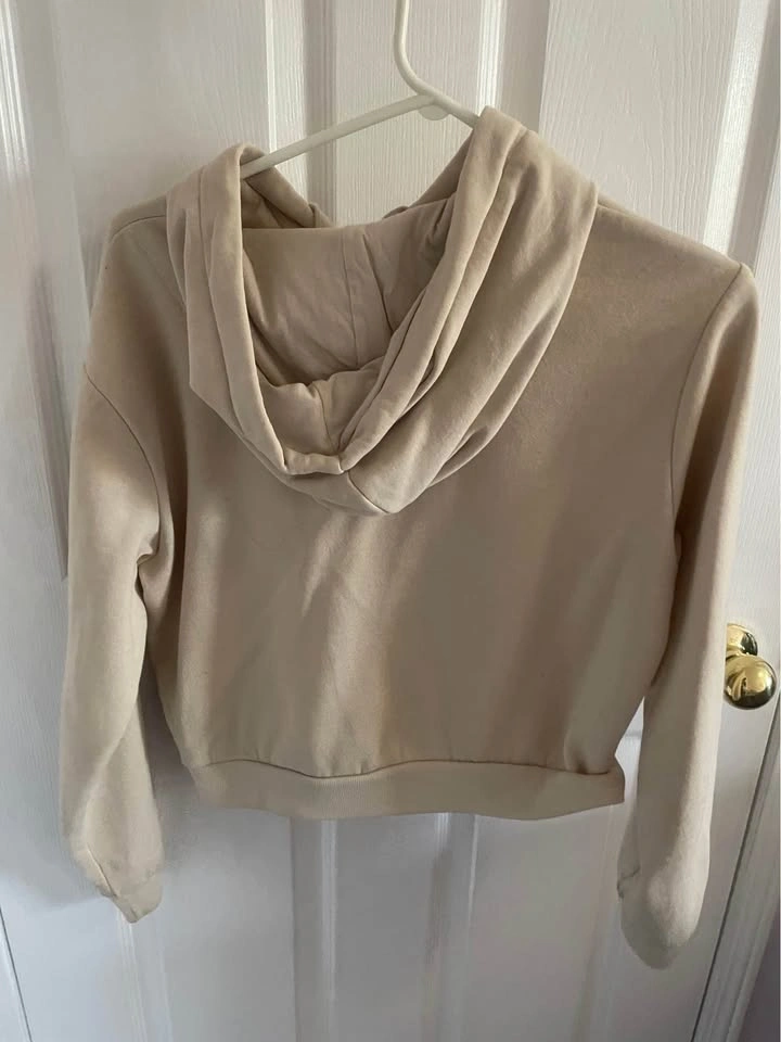 Ariana Grande Cropped Hoodie - photo 2