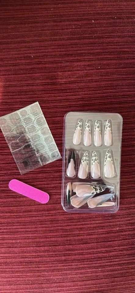 Press on Nail Sets! - 2 for $5 - photo 2
