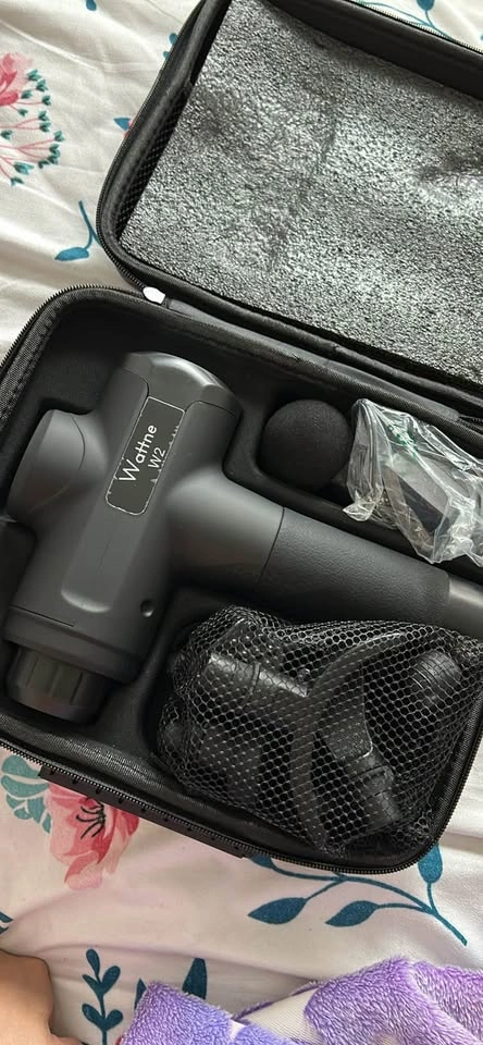 Muscle Massage Gun Deep Tissue Percussion Massager - photo 2