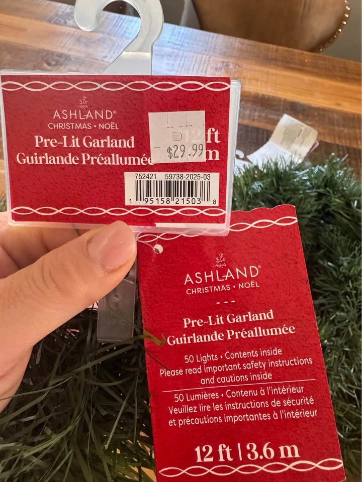 Ashland 12 ft Pre-Lit Garlands - New - photo 2