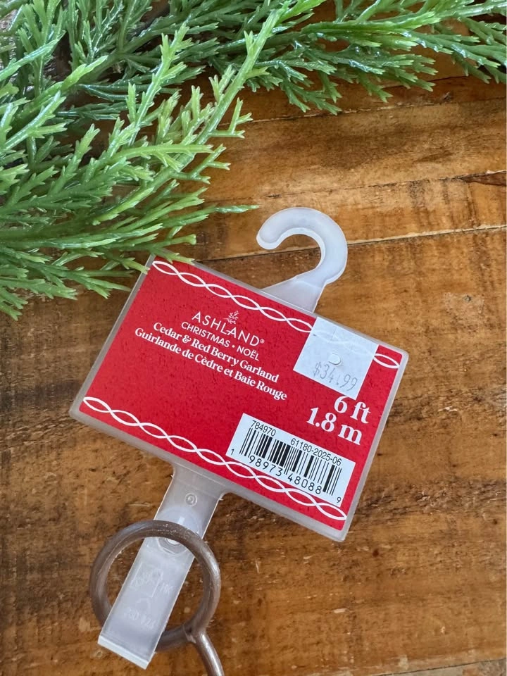 Ashland Cedar & Red Berry Garlands 6 ft - Multiple Available - photo 2