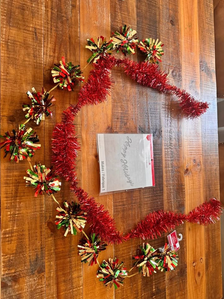 3 pc Garland