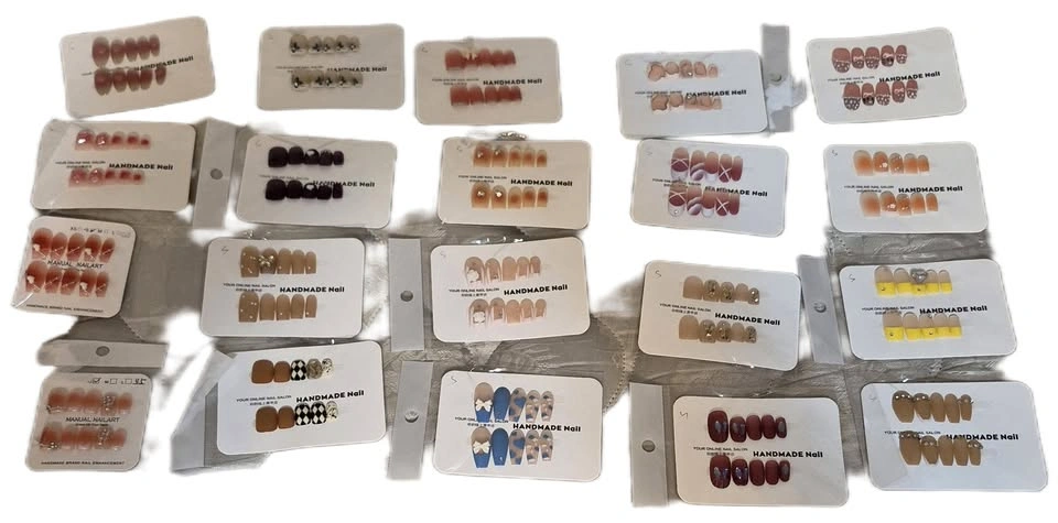 Mixed bag 3 small press on nails