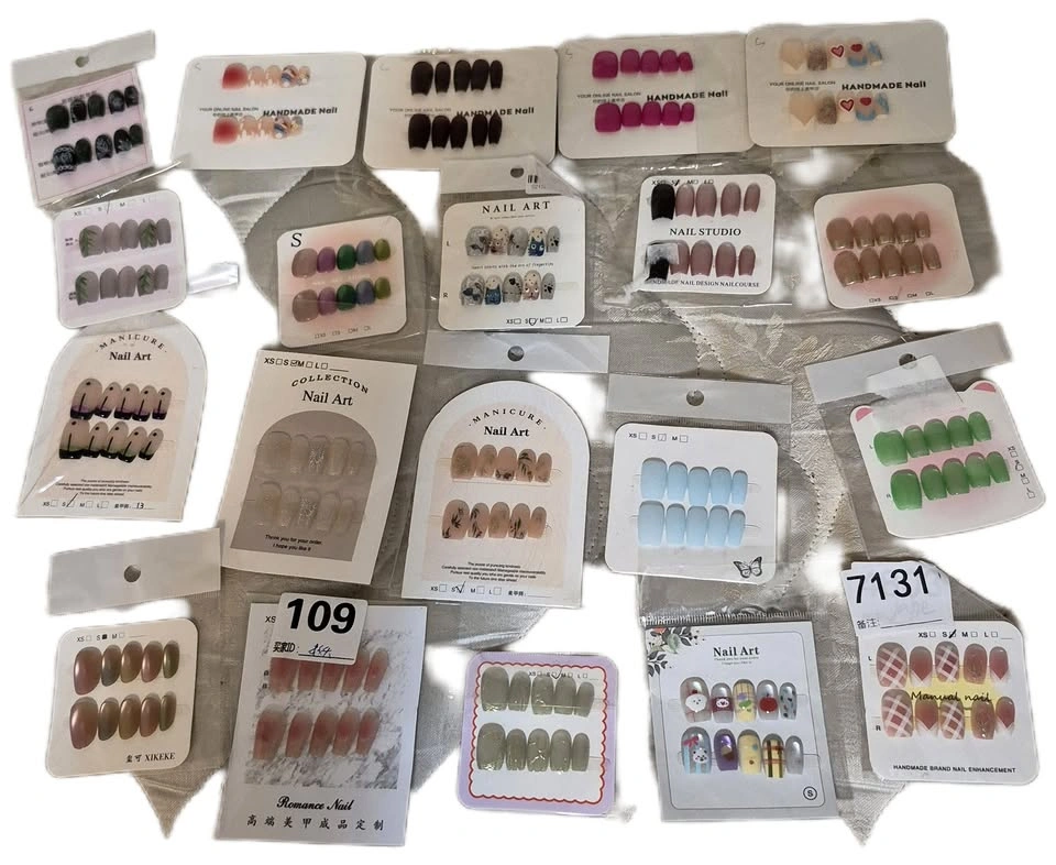 Mixed bag 7 small press on nails