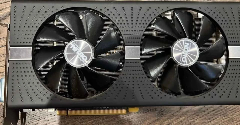 Sapphire Nitro+ RX 570 8GB GDDR5 Graphics Card - photo 2