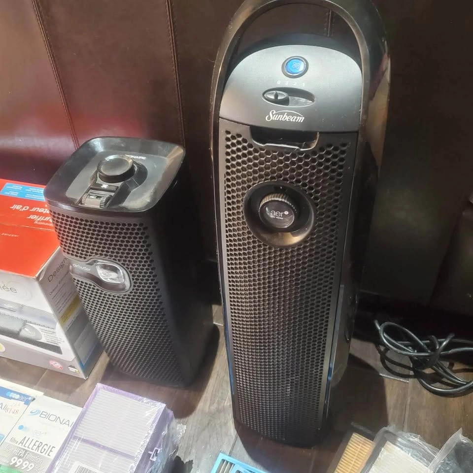 AER1 3x Lot Sunbeam Bionaire Air Cleaners Purifiers +15 filters - photo 2