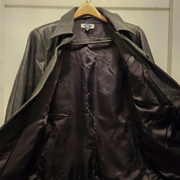 Unisex Weathered Black Leather Jacket (Women's M, Men's S) - photo 2