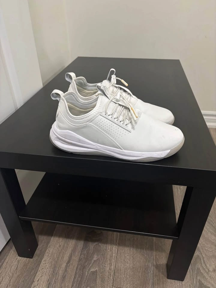Brand New Waterproof Sneakers - photo 2