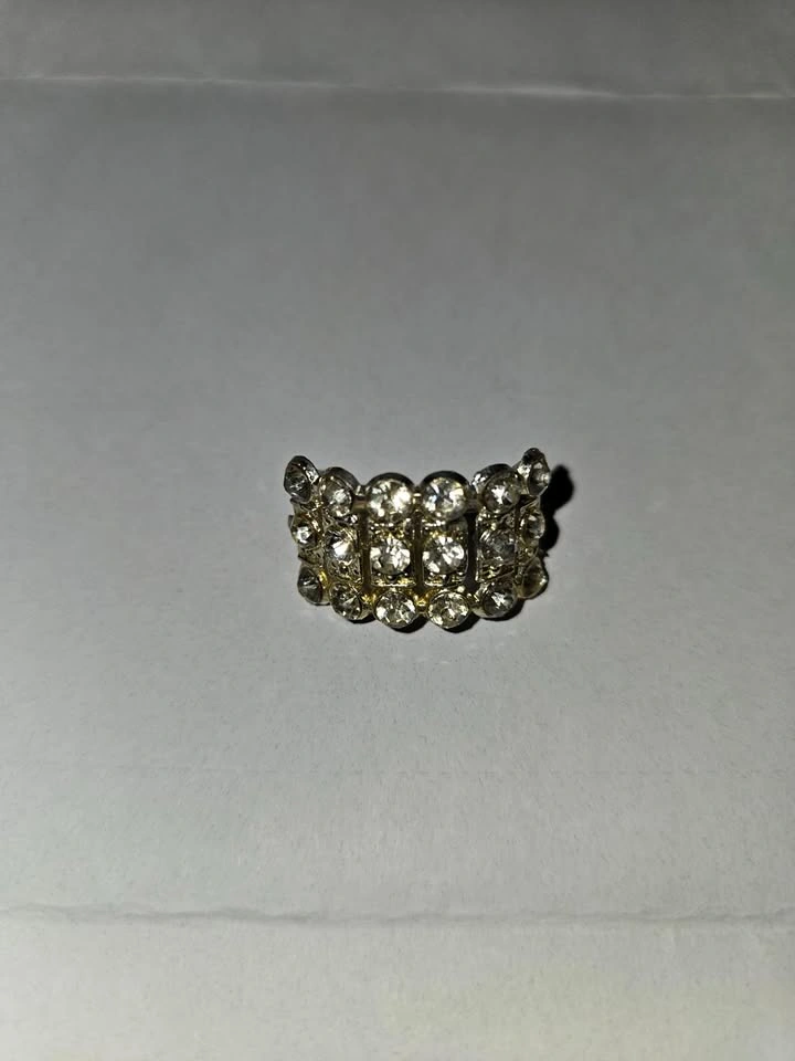VINTAGE RHINESTONE BROOCH