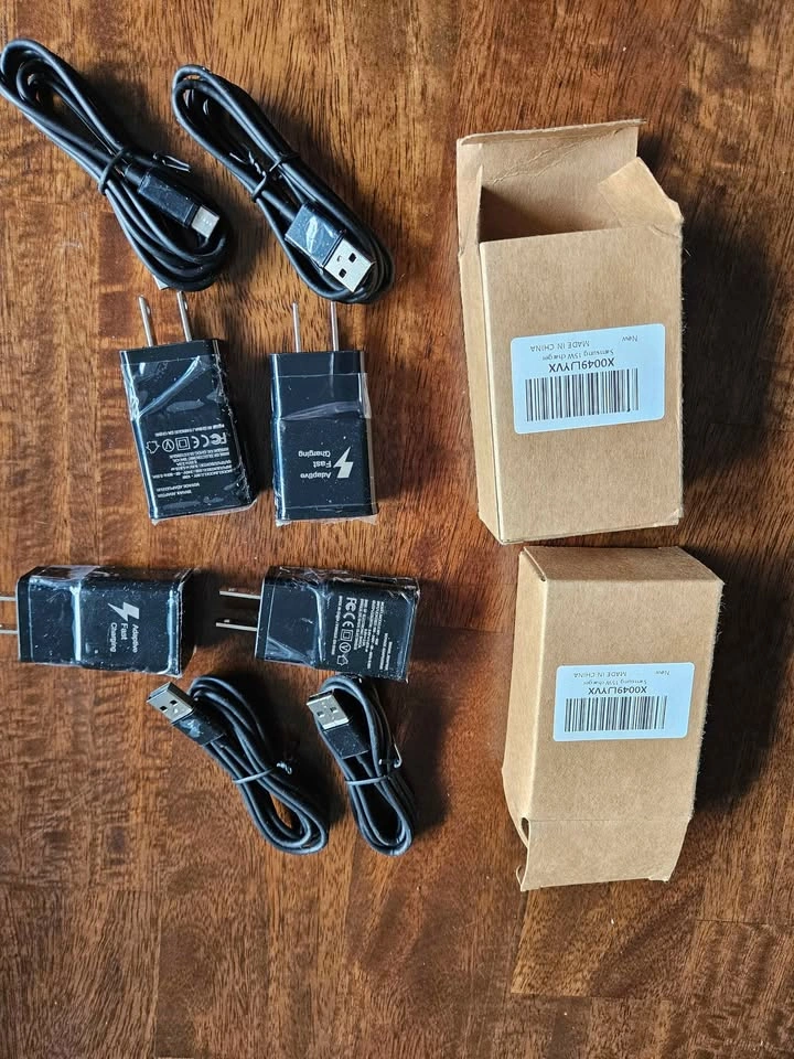NEW Wall Chargers & USB-C Cables for Phone and Tablet - photo 4