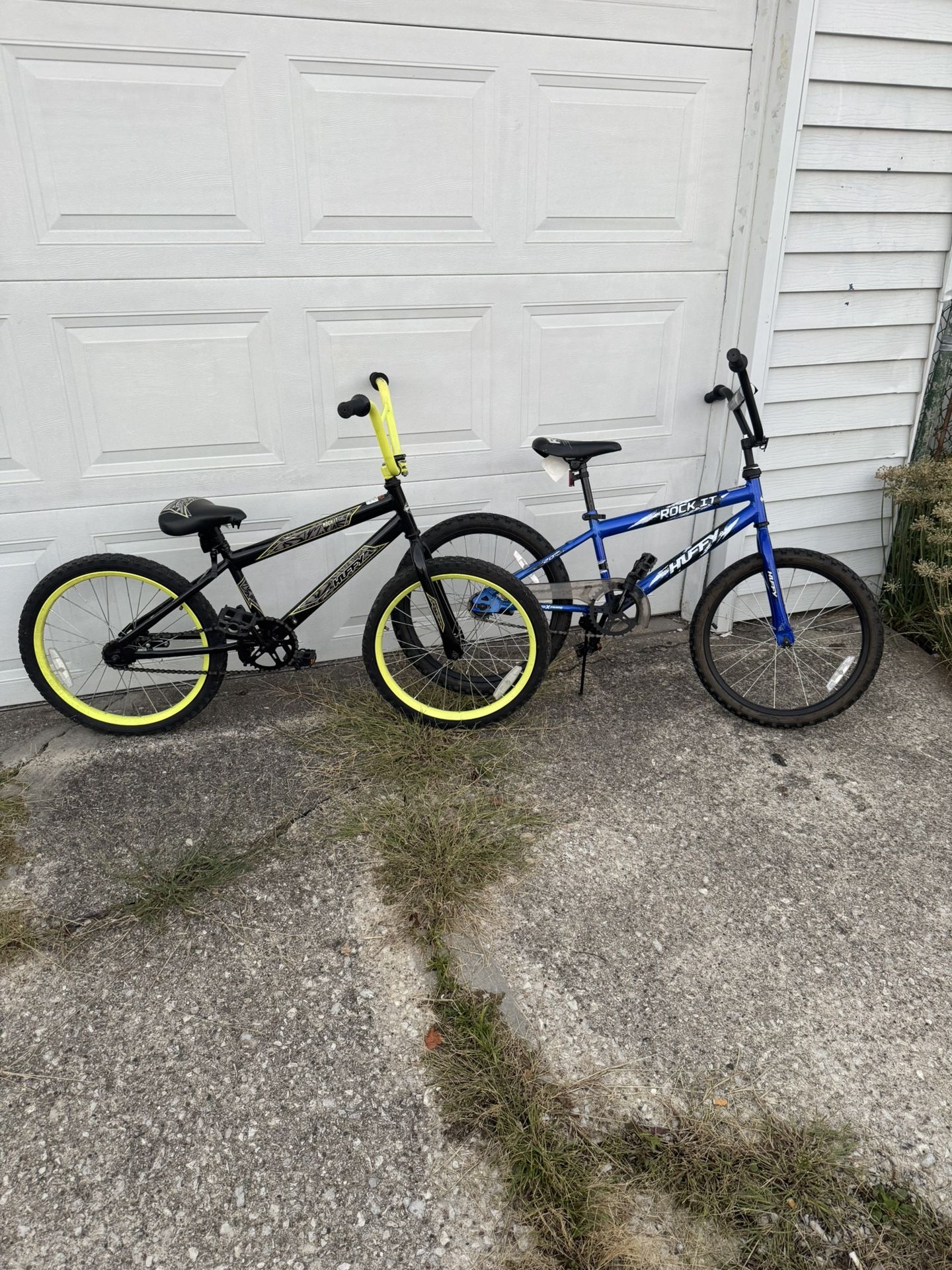 Kids Bikes and Vintage Schwinn Project Bike